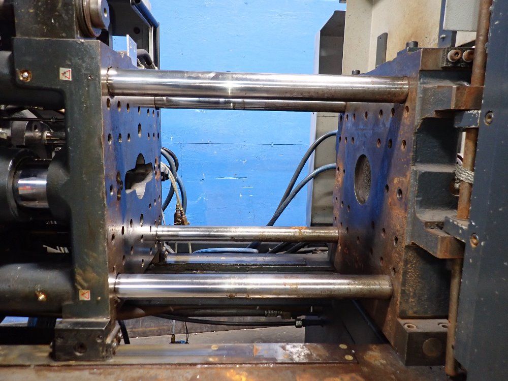 Van Dorn Demag Injection Molder - Ergotech Compact