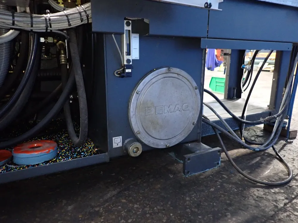 Van Dorn Demag Injection Molder - Ergotech Compact