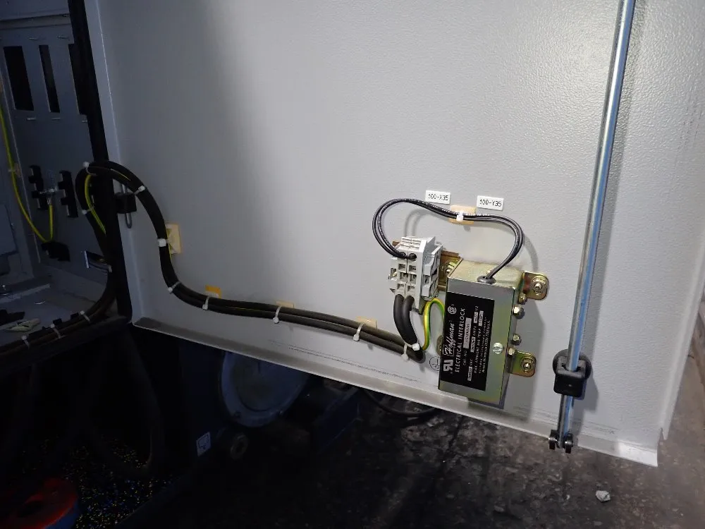 Van Dorn Demag Injection Molder - Ergotech Compact