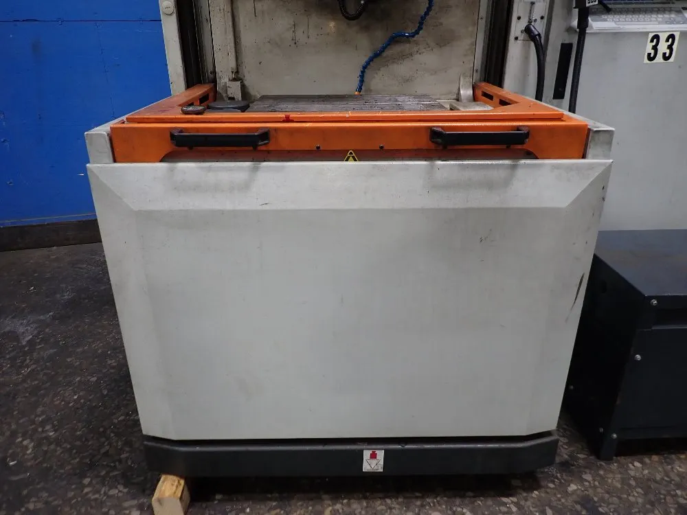 Charmilles 15 1/2" X 19 1/2" Edm - Roboform 31