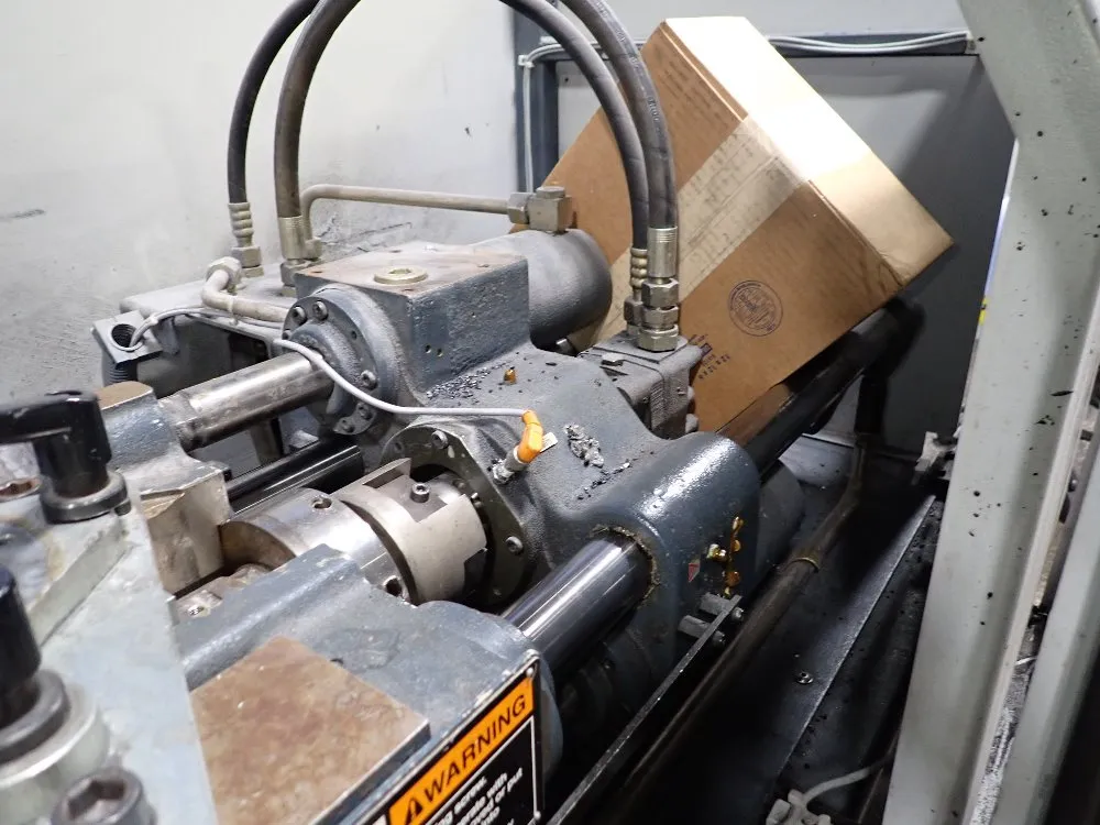 Van Dorn Demag Injection Molder - Ergotech Syetem