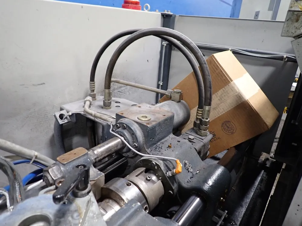 Van Dorn Demag Injection Molder - Ergotech Syetem