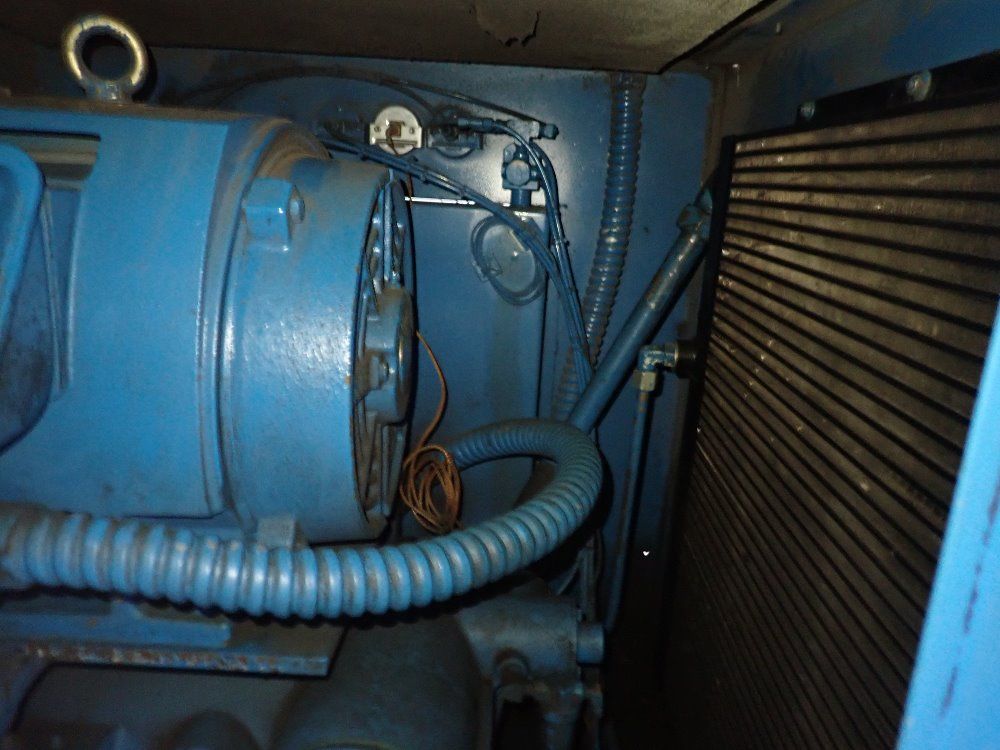 Quincy Air Compressor - Qmt30aca32d