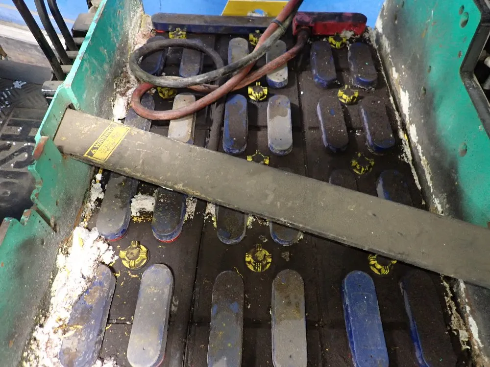 Mitsubiehi 3000 Lbs Electric Forklift - Fbs15-36a