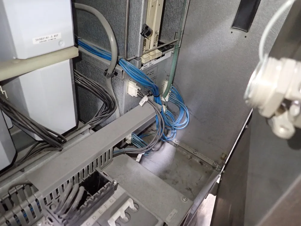 Abb Robot - Irb 6400/m97