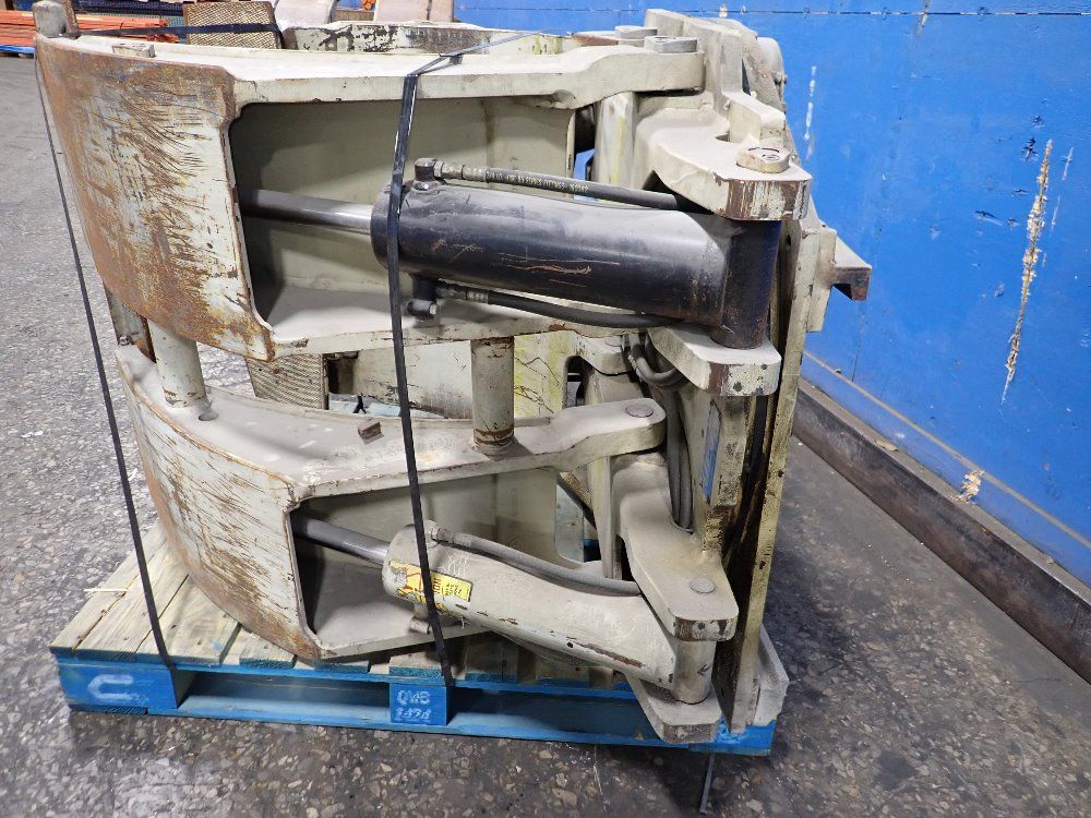 Cascade 9000 Lbs Forklift Clamp - 90f-rcf-01c-1