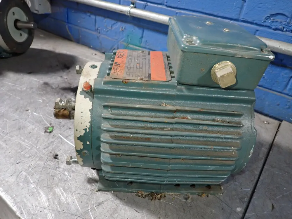 Reliance Electric 1 Hp Motor - P14g7516n-bb