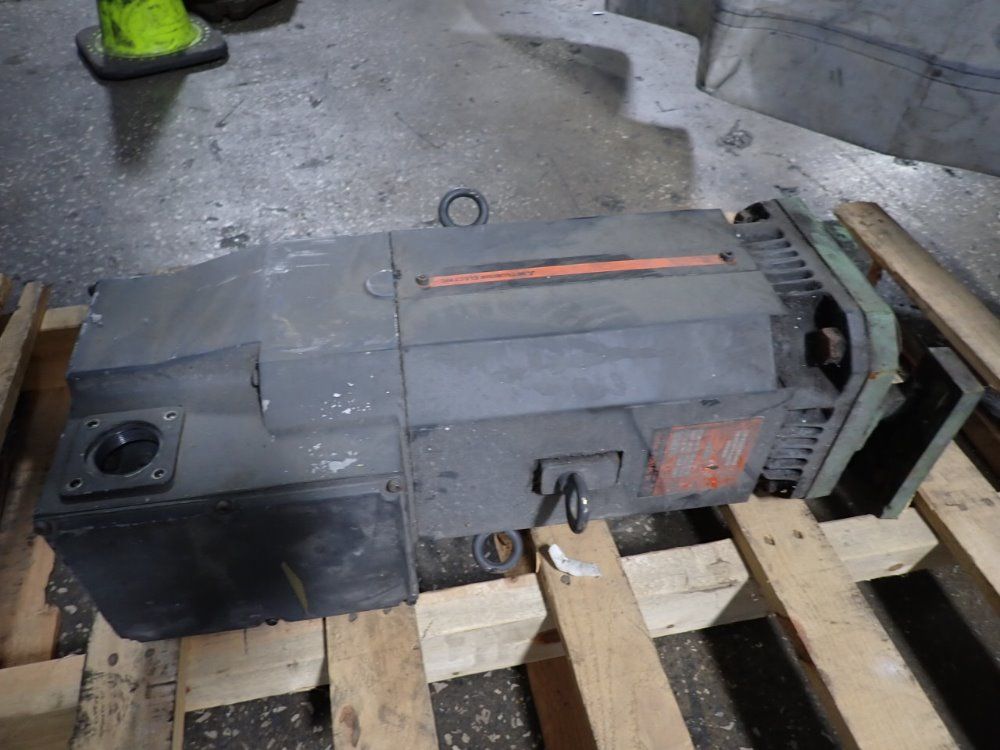 Mitsubishi Electric Corporation 7.5 Kw Ac Spindle Motor - Sj-7.5 A
