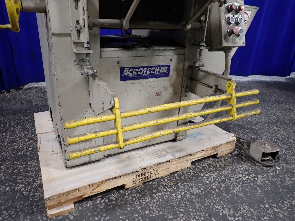 Acrotech Roller