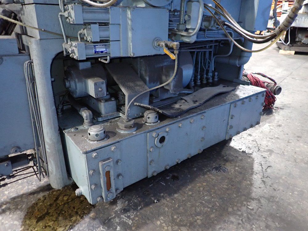 Landis 65" Cylindrical Grinder