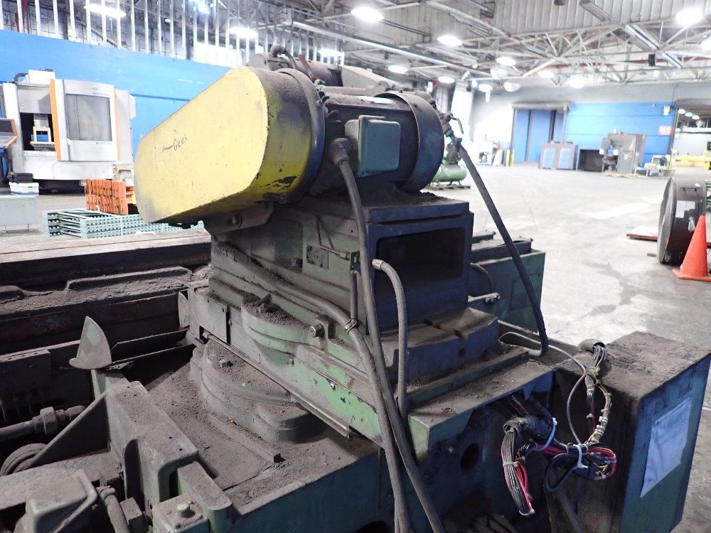 Warner & Swasey 30" Cylindrical Grinder