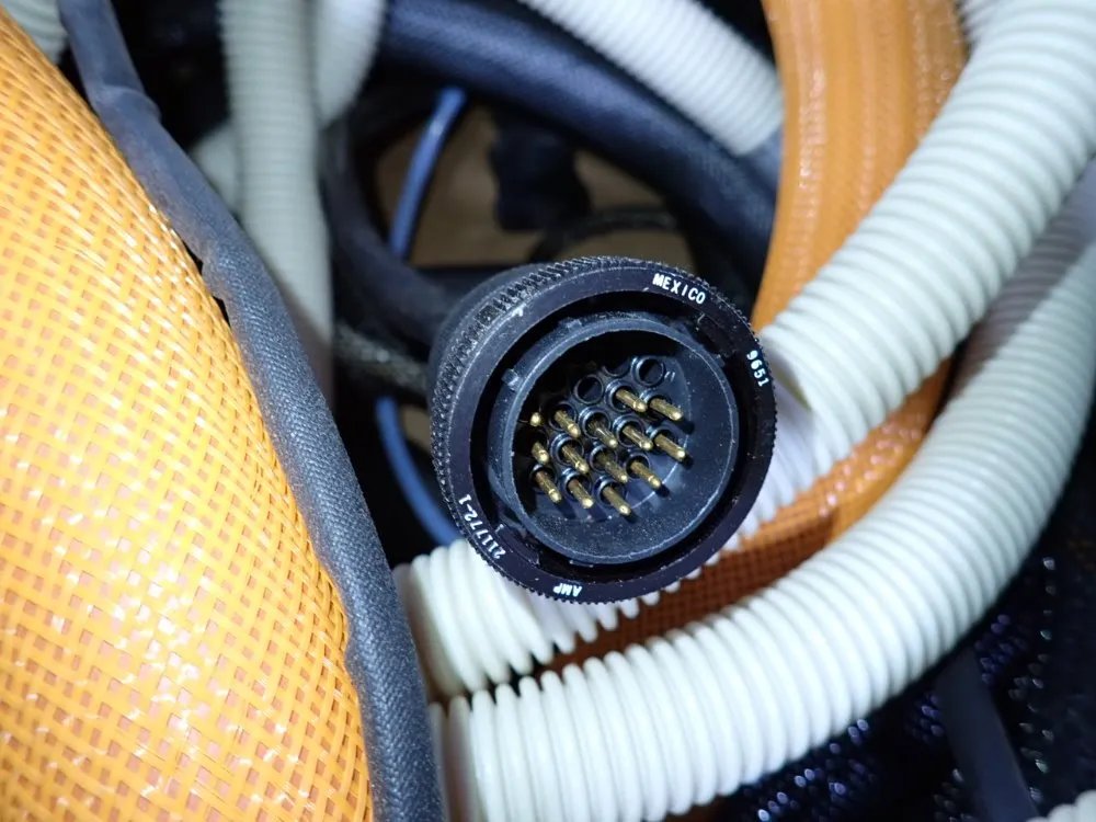 Hoses / Cables