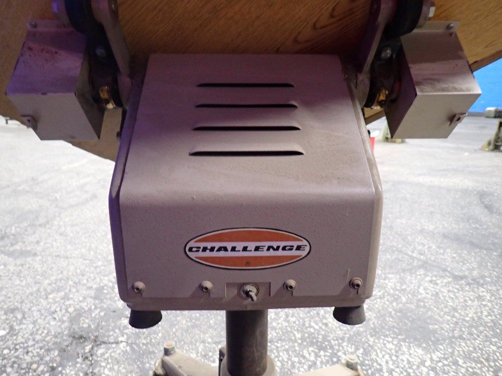 Challenge 36"x24" Paper Jogger