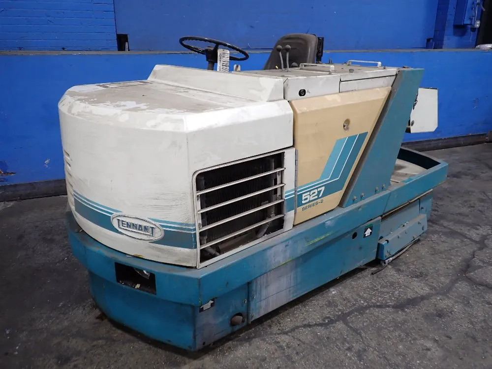 Tennant 51" Floor Scrubber - 527 Series-2