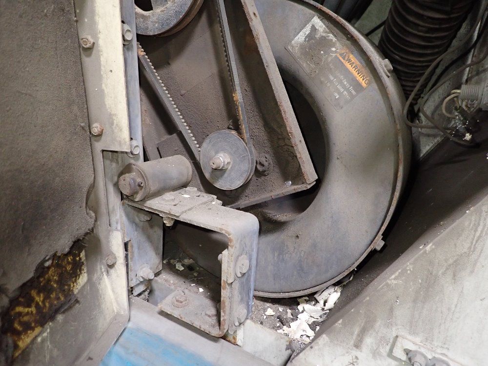 Tennant 51" Floor Scrubber - 527 Series-2