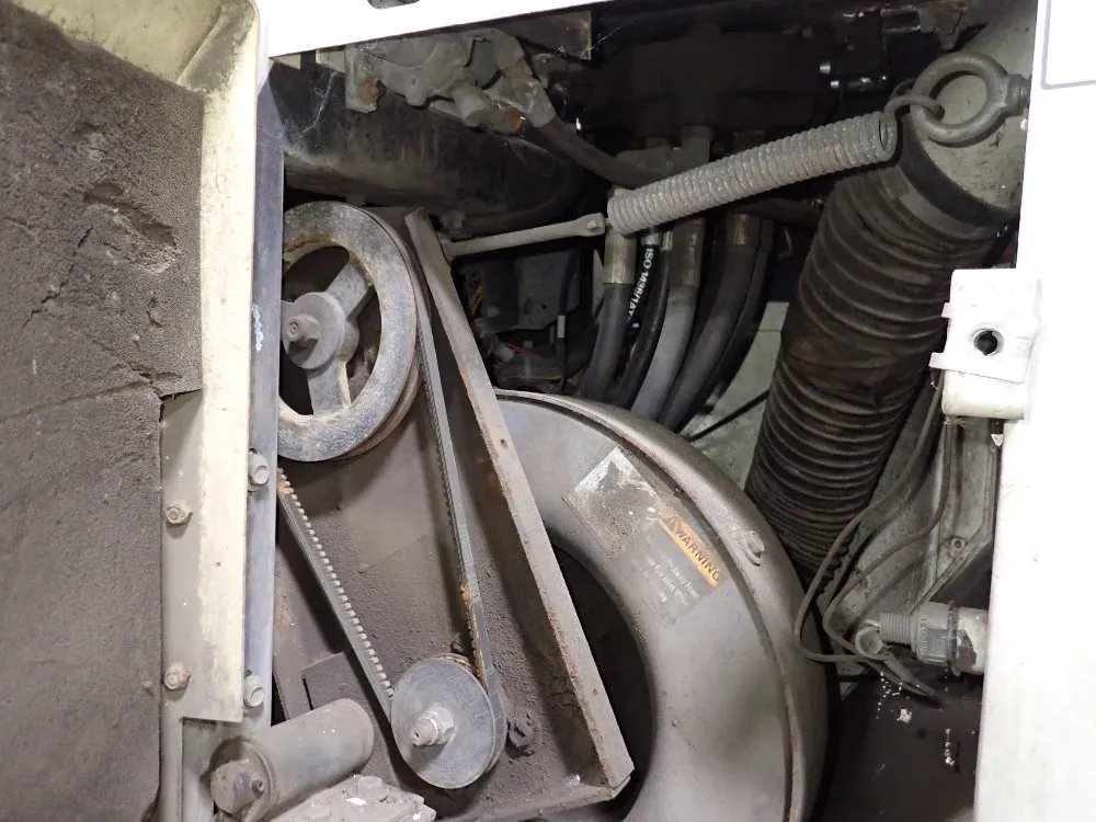 Tennant 51" Floor Scrubber - 527 Series-2