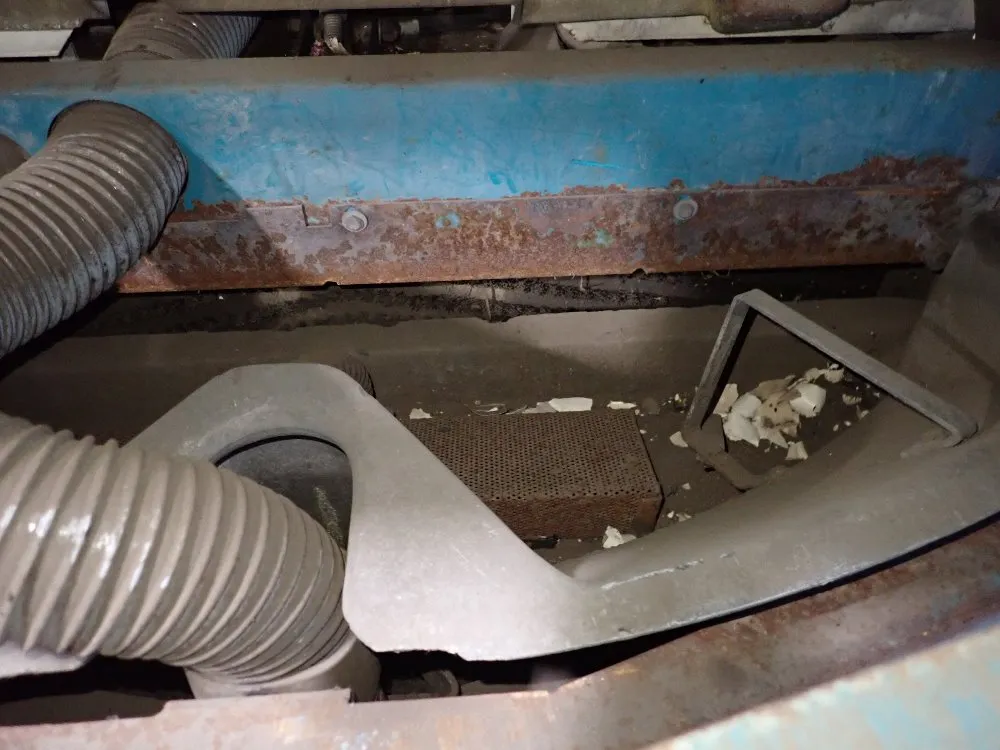 Tennant 51" Floor Scrubber - 527 Series-2