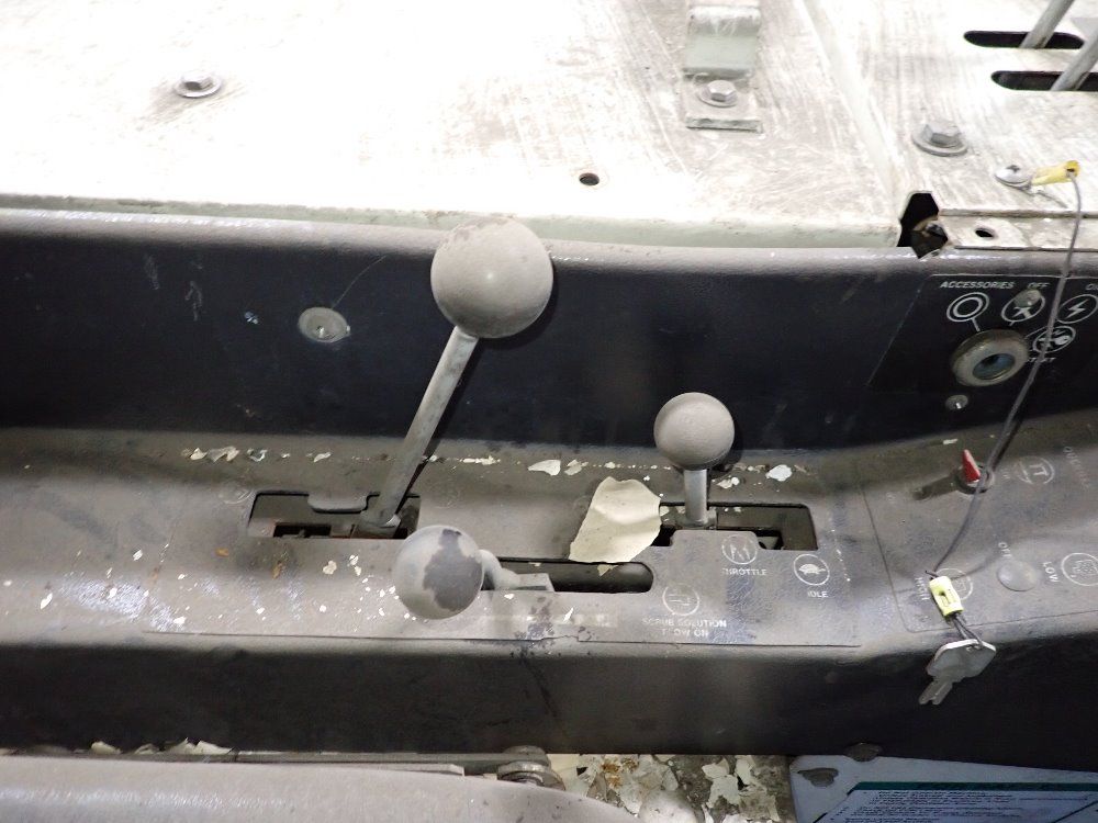 Tennant 51" Floor Scrubber - 527 Series-2