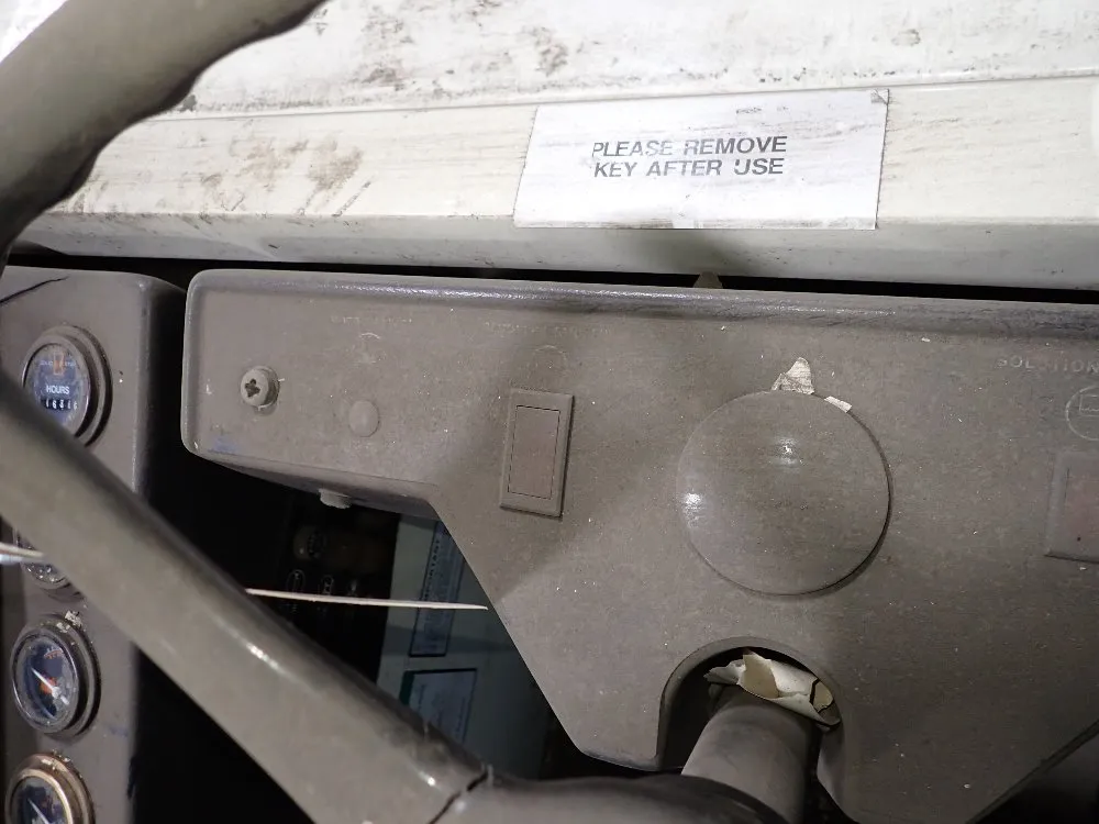 Tennant 51" Floor Scrubber - 527 Series-2