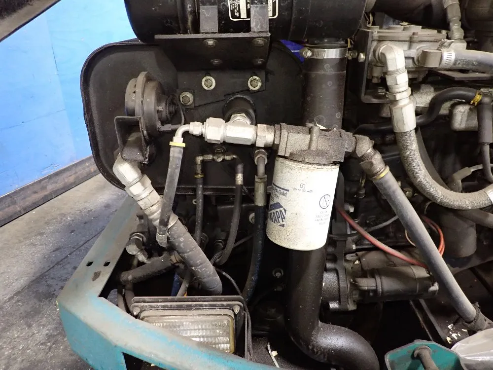 Tennant 51" Floor Scrubber - 527 Series-2