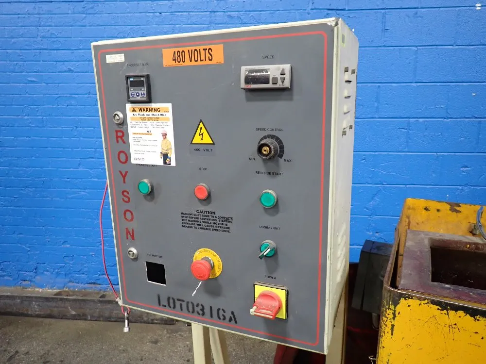 Royson 26"x10"x12" Vibratory Finisher