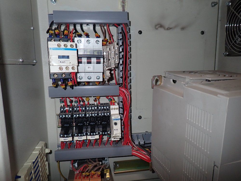 Royson 26"x10"x12" Vibratory Finisher