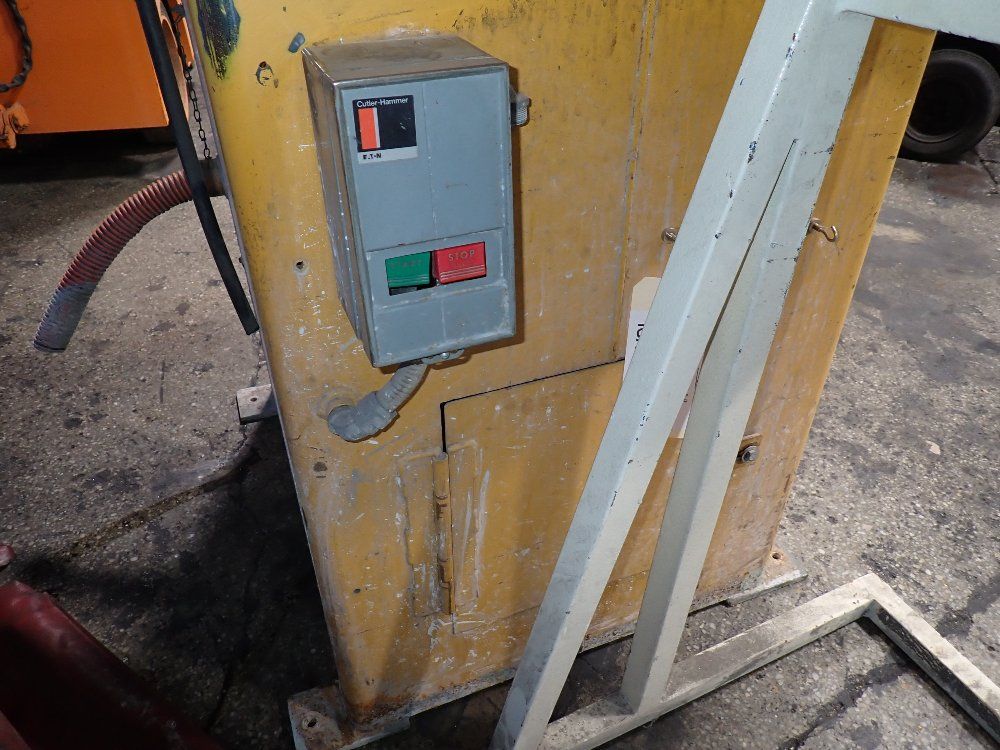 Royson 26"x10"x12" Vibratory Finisher