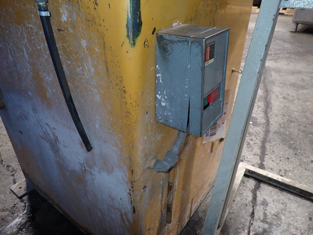 Royson 26"x10"x12" Vibratory Finisher