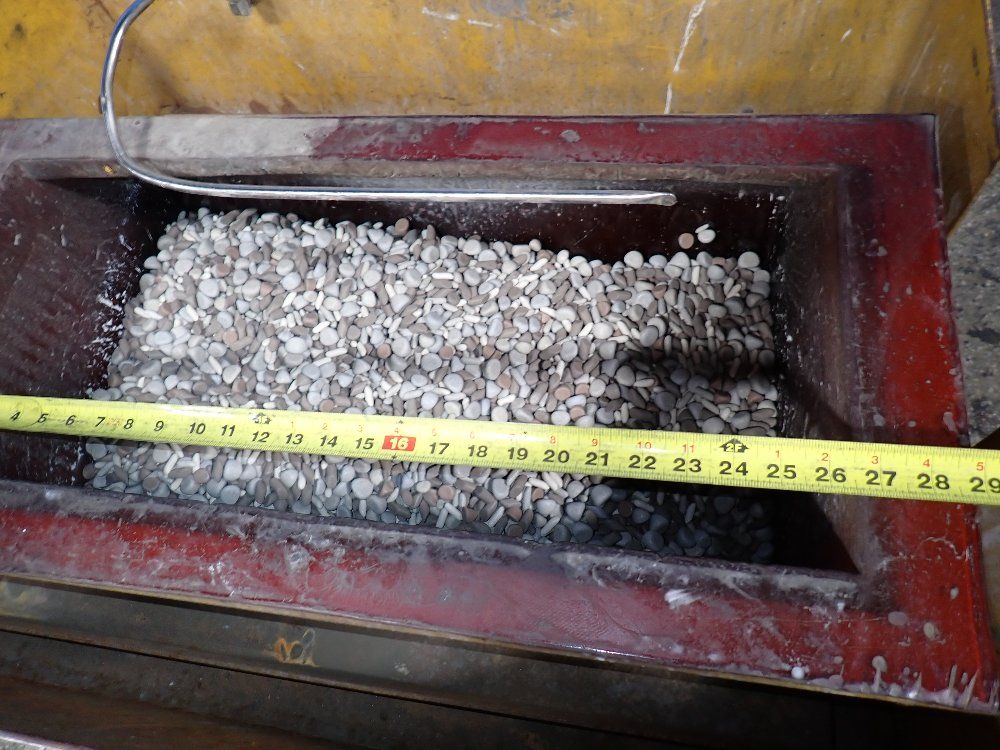 Royson 26"x10"x12" Vibratory Finisher