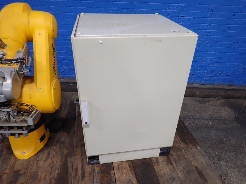 Staubli Robot - Tx90