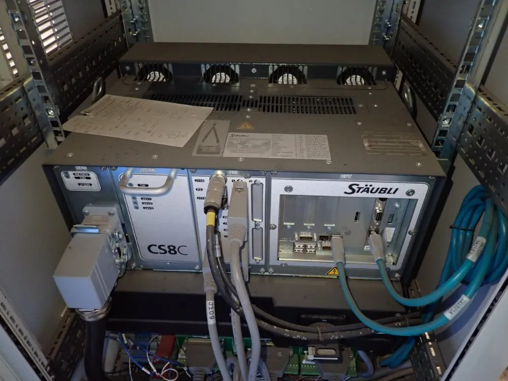 Staubli Robot - Tx90