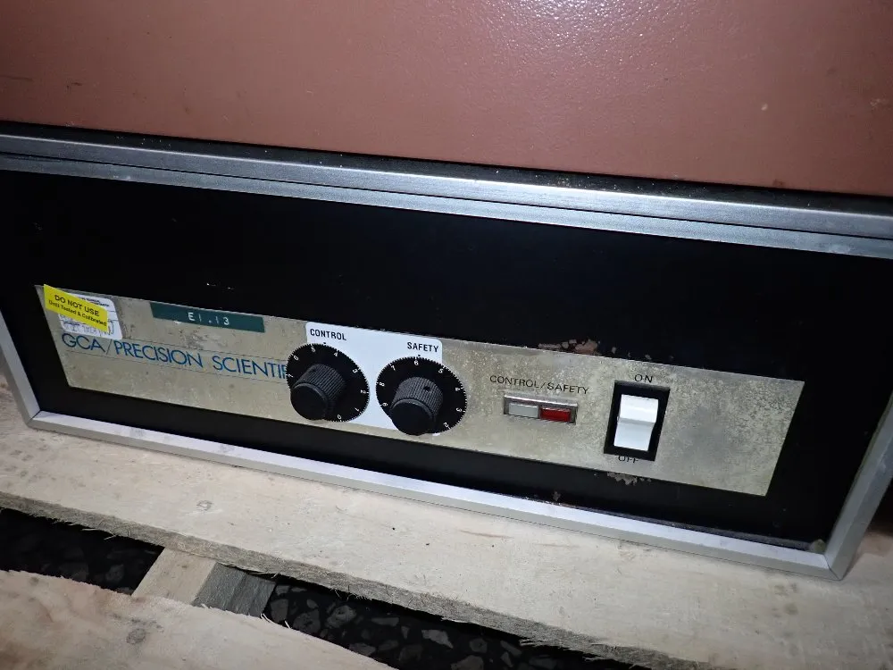 Thelco Laboratory Oven