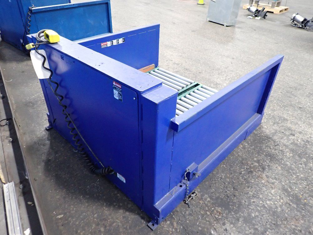 Southwest Products 2000 Lbs Lift Table