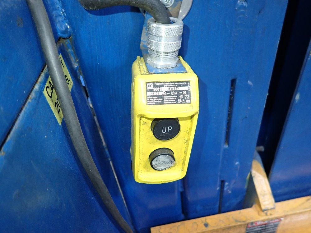 Southwest Products 2000 Lbs Lift Table - C2 24