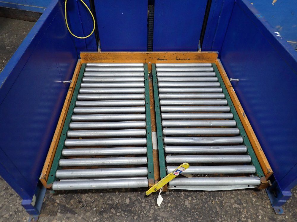 Southwest Products 2500 Lbs Lift Table - Roll 2.5-2