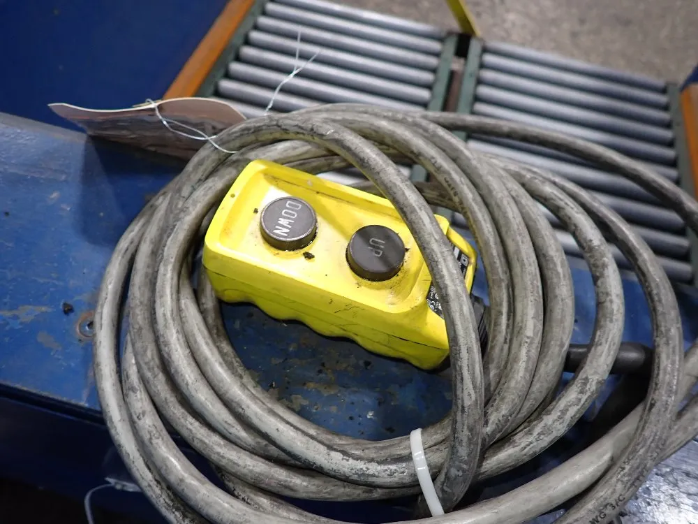 Southwest Products 2000 Lbs Lift Table - C2 24