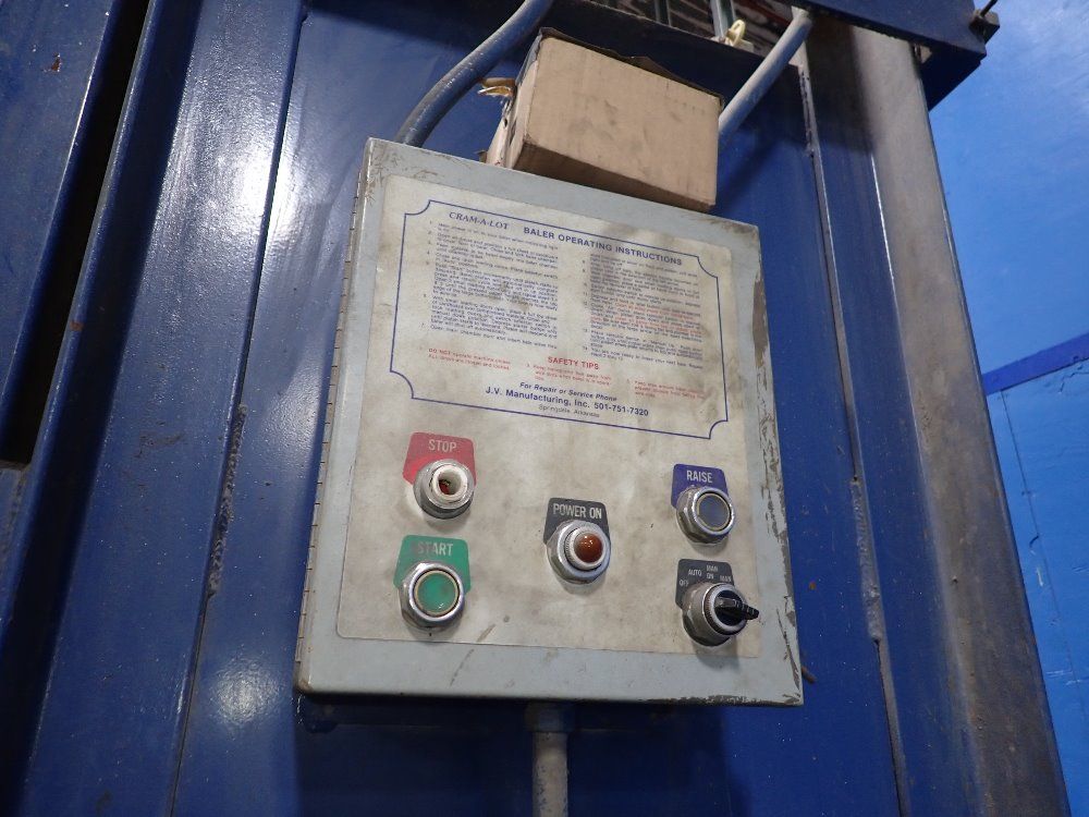 Cram-a-lot 30" X 60" Baler - Cont Lu Bd