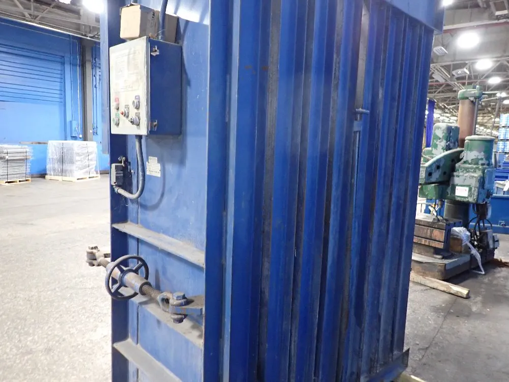 Cram-a-lot 30" X 60" Baler - Cont Lu Bd