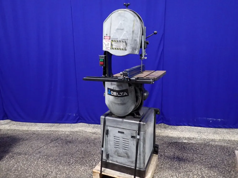 Delta 14" Throat Vertical Band Saw