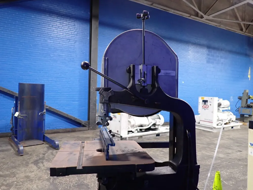 Delta 14" Throat Vertical Band Saw