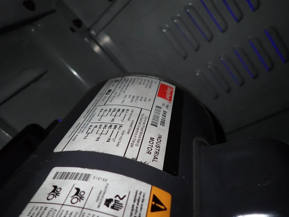 Delta 14" Throat Vertical Band Saw