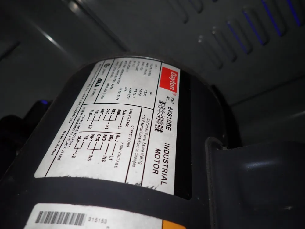 Delta 14" Throat Vertical Band Saw