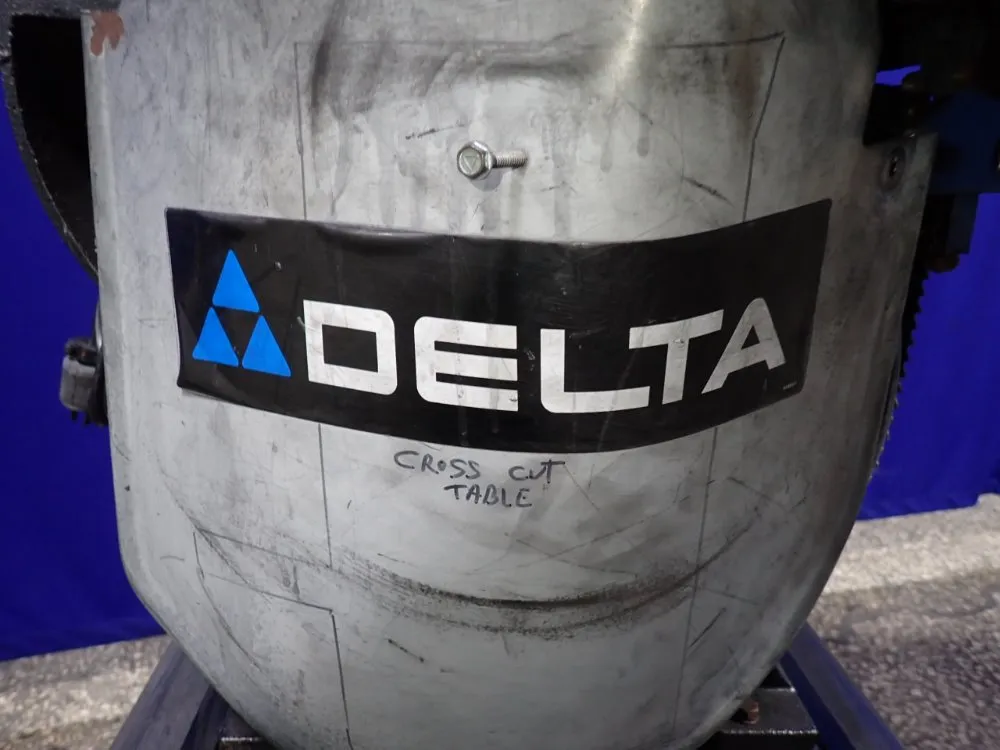 Delta 14" Throat Vertical Band Saw