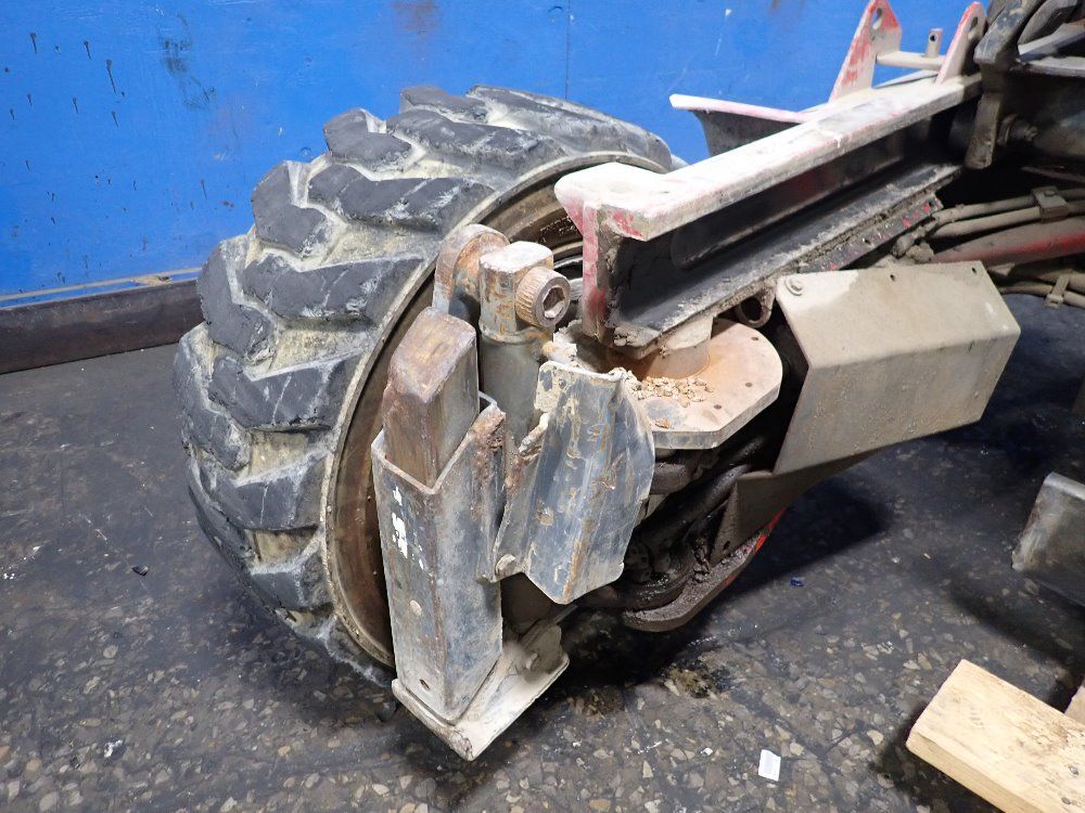 Moffett Engineering 5000 Lbs Truck Mounted Forklift - M5000w-4w