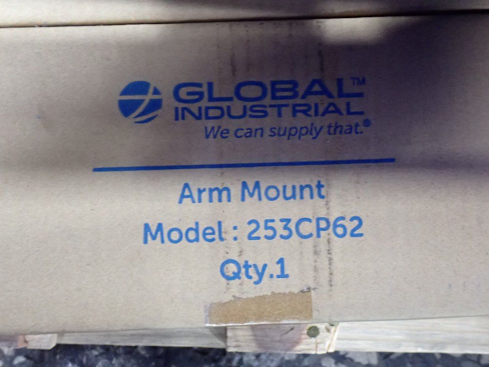 Global Industrial Arm Mount - 253cp62