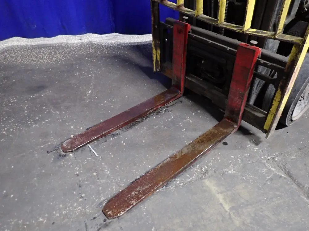 Hyster 950 Lbs Electric Forklift - E50z