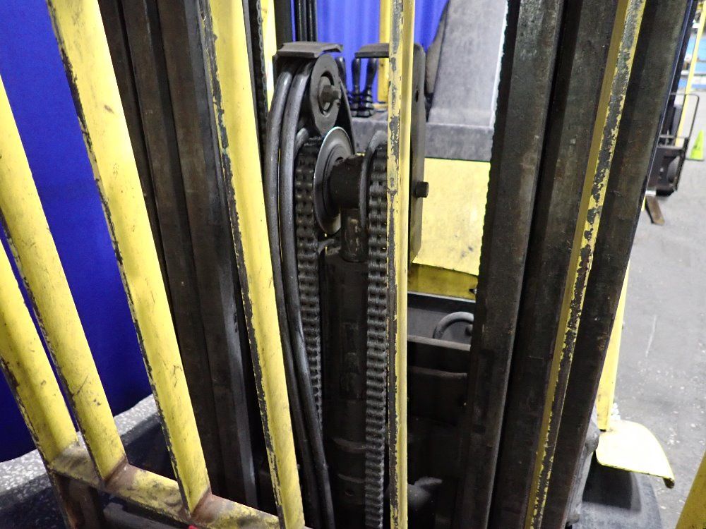 Hyster 950 Lbs Electric Forklift - E50z