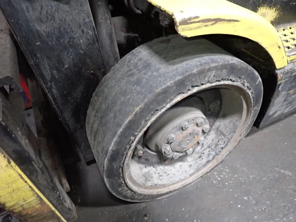 Hyster 950 Lbs Electric Forklift - E50z