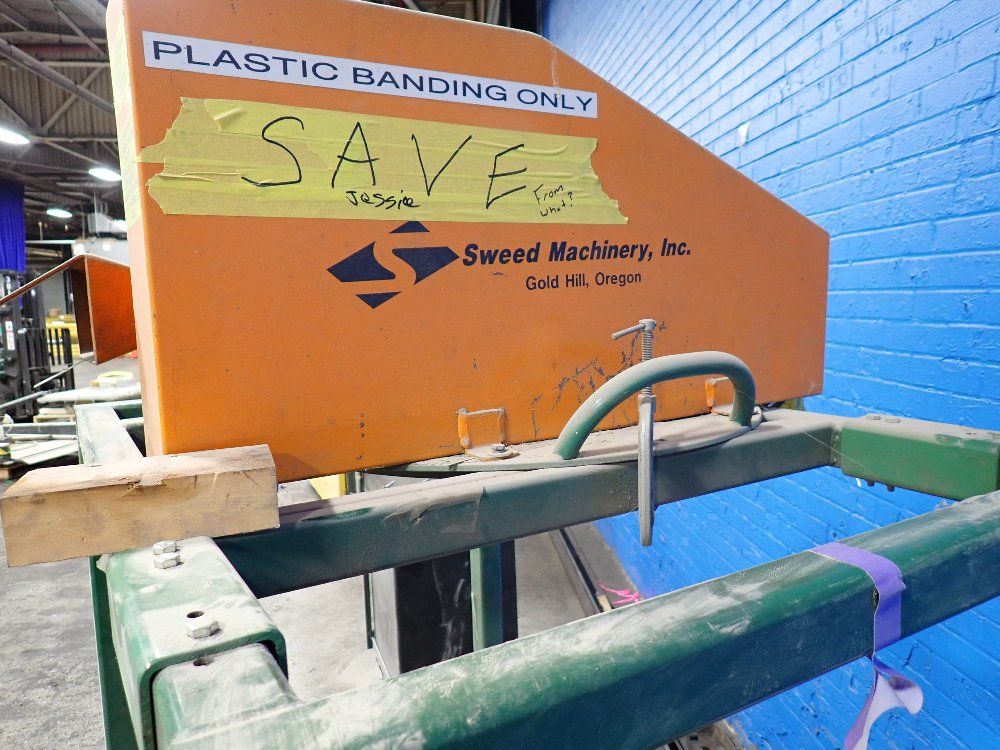 Sweed Machinery 40"x29"x47" Plastic Banding Chopper
