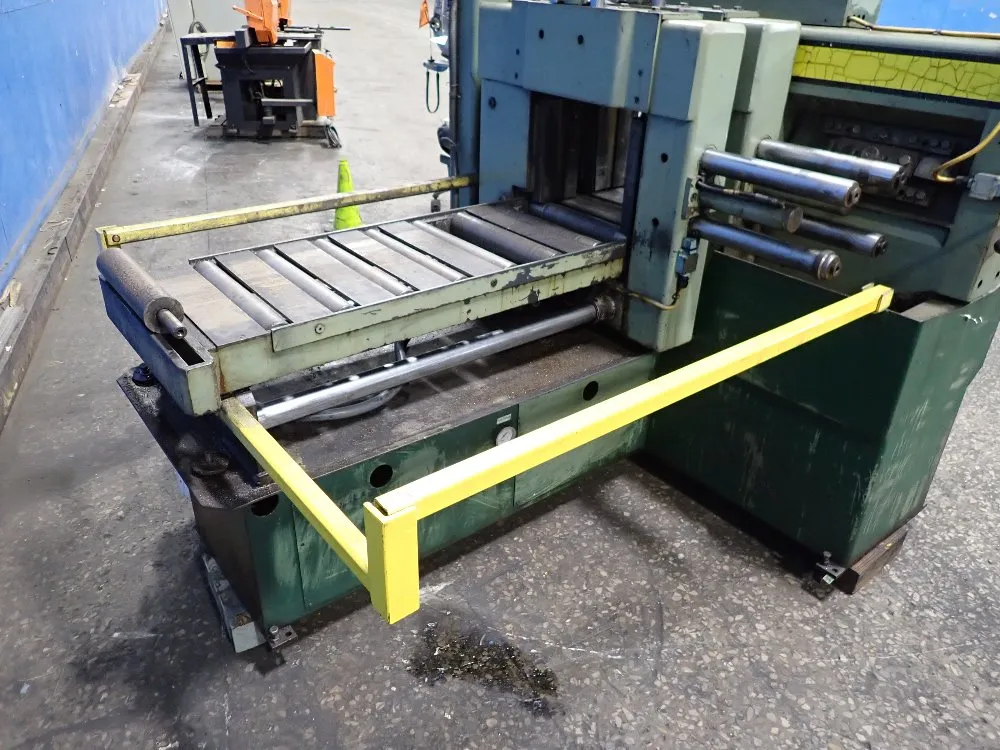 Hyd-mech 13 1/2" X 19" Horizontal Band Saw - H-12a